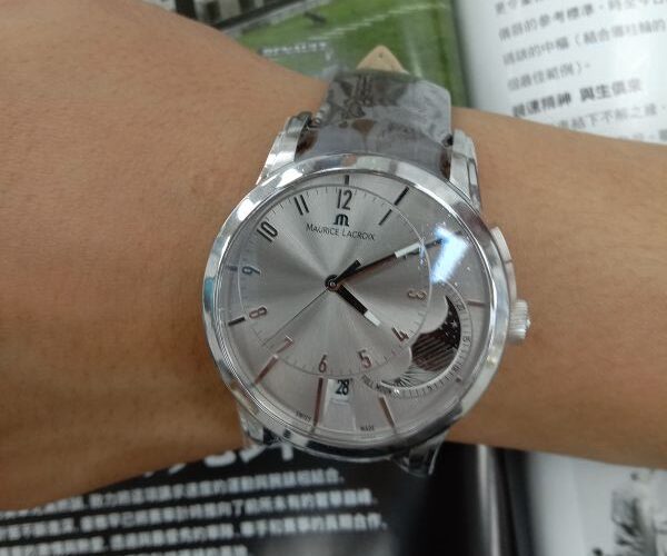 流當手錶拍賣 原裝 Maurice Lacroix 愛美 月相 自動 男錶 9成5新 ZR575